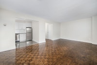 Brockton Apartments are very conveniently located at 250 Lake St in St Catharines. The building offe... (image 4)