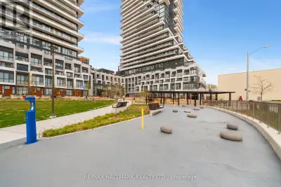 1710 - 10 INN ON THE PARK DRIVE Toronto (Banbury-Don Mills), Ont