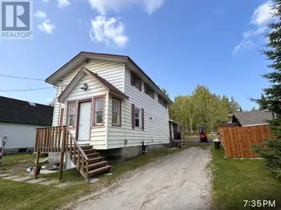 This large family home boost 5 bedrooms plus 2 in basement, and 2 bathrooms. Main floor living is op...
