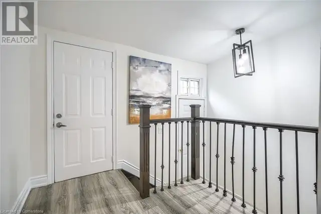 230 MCANULTY Boulevard Hamilton, Ontario in Houses for Sale in Oakville / Halton Region - Image 21