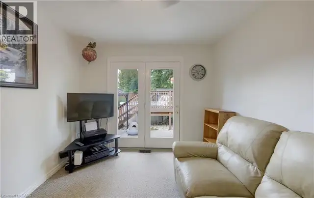 144 HOLBORN Drive Kitchener, Ontario in Houses for Sale in Kitchener / Waterloo - Image 19