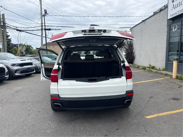 2008 BMW X5 3.0si in Cars & Trucks in Laval / North Shore - Image 11