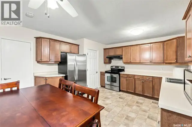 1520 UHRICH AVENUE Regina, Saskatchewan in Houses for Sale in Regina - Image 4