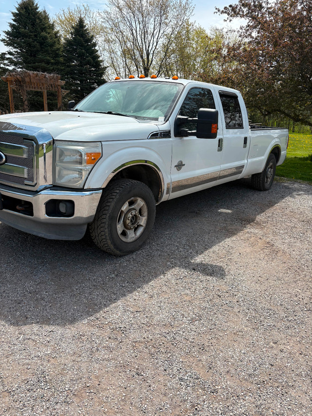 2012 Ford F 250 Diesel 4x4 extended crew cab in Cars & Trucks in Mississauga / Peel Region - Image 3