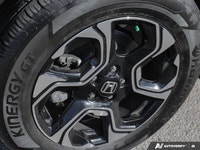 * Panoramic Moonroof * Driver Memory Seat * Heated front & rear seats * Perforated leather-trimmed s... (image 8)