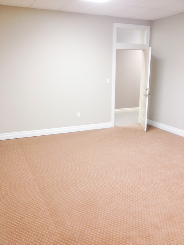 Beautiful 677 sq ft office space available in St. Thomas! in Commercial & Office Space for Rent in London - Image 4