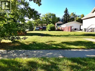 Full-Sized Lot situated on a mature avenue in Vermilion's North-End. Zoned R2 - the clean-cut parcel...