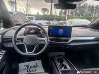 This Volkswagen ID.4 delivers a Electric engine powering this Automatic transmission. Wireless Phone... (image 9)