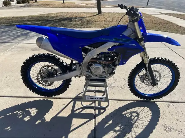 2024 YAMAHA YZ450F-BLUE! in Dirt Bikes & Motocross in Sudbury - Image 3