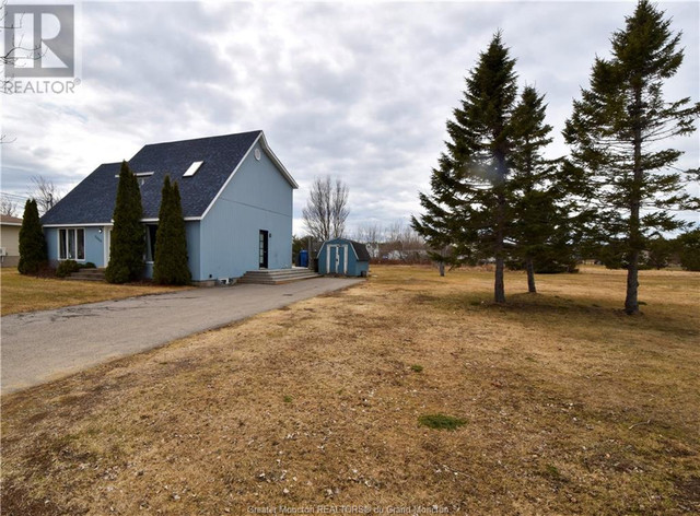 3000 Paulin Bas Caraquet, New Brunswick in Houses for Sale in Bathurst - Image 3