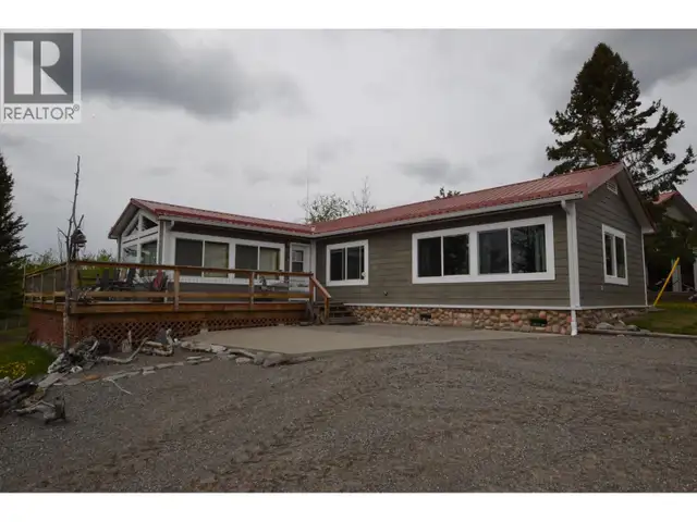 4008 PUNTZI LAKE ROAD Williams Lake, British Columbia in Houses for Sale in Williams Lake - Image 2