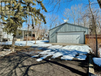 102 Minnow CRESCENT Island View, Saskatchewan