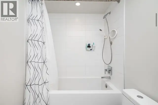 8562 OSLER STREET Vancouver, British Columbia in Condos for Sale in North Shore - Image 12