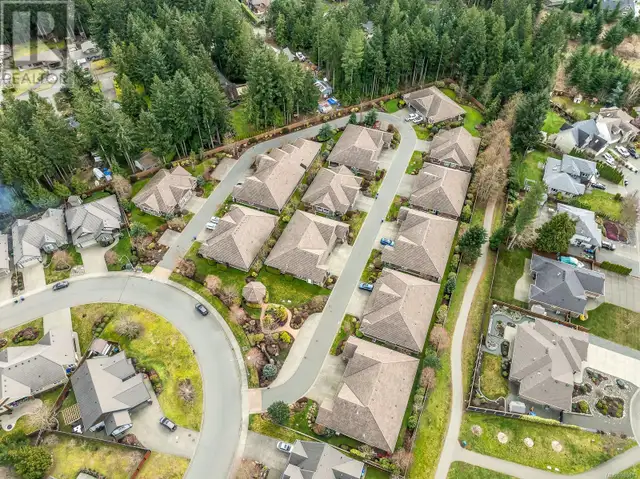 133 2315 Suffolk Cres Courtenay, British Columbia in Condos for Sale in Comox / Courtenay / Cumberland - Image 33