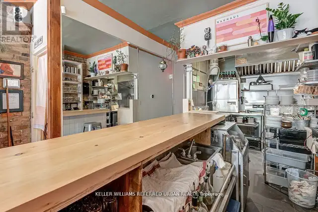 1118 QUEEN STREET E Toronto (South Riverdale), Ontario in Commercial & Office Space for Sale in City of Toronto - Image 17