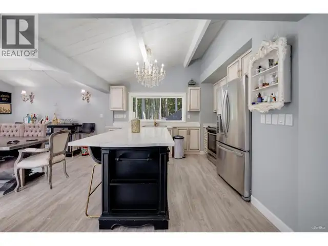 3870 EMERALD DRIVE North Vancouver, British Columbia in Houses for Sale in North Shore - Image 13