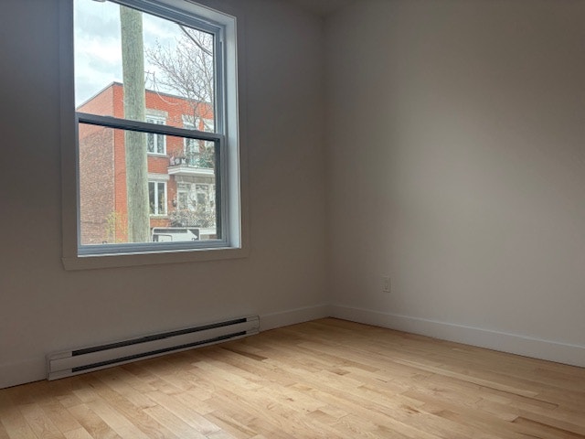 5½, 3 chambres, dispo, avec vue sur parc, à voir! 4