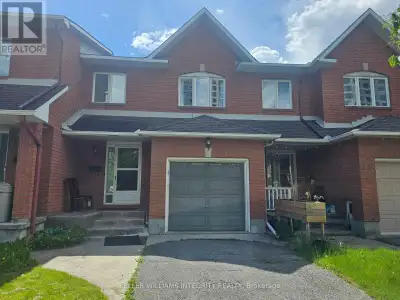 36 THORNBURY CRESCENT Ottawa, Ontario