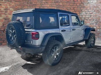WHEELS: 17 X 7.5 POLISHED W/BLACK POCKETS -inc: Aluminum (STD),COLD WEATHER GROUP -inc: Heated Steer... (image 4)