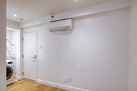 Renovated Akelius studio apartment for rent. Located near Saint-Laurent in the Plateau Mont-Royal ne... (image 5)