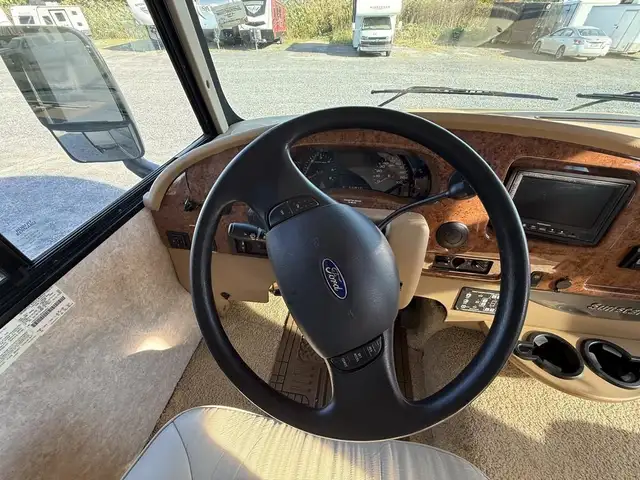 2011 Winnebago Sunstar Itasca 35RF in RVs & Motorhomes in Longueuil / South Shore - Image 17