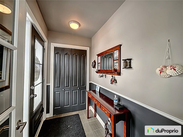 24e avenue — photo 2