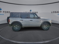 *Heated Seats, Ford Co-Pilot360, Remote Engine Start, 17 Aluminum Wheels, Dual-Zone Electronic Clima... (image 8)
