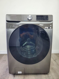 Samsung Washer stackable stainless 27″ WF45B6300AP New Scratch