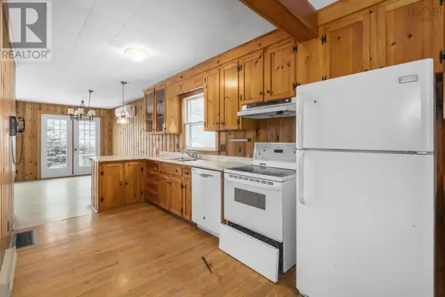 211 Sunset Drive Glen Haven, Nova Scotia in Houses for Sale in City of Halifax - Image 11
