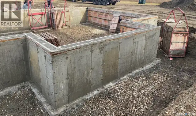 13 Clement ROAD Lanigan, Saskatchewan in Houses for Sale in Saskatoon - Image 6