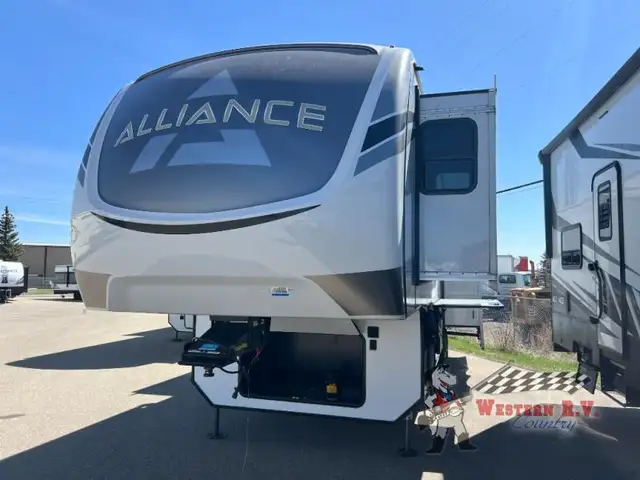 2021 Alliance Rv paradigm 310rl