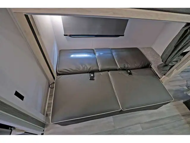 2024 Forest River Sunseeker 3250 2 extension 2024 + lit superpos in RVs & Motorhomes in Laval / North Shore - Image 22