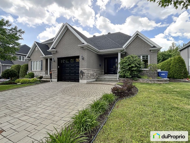 $649,500 - Semi-detached for sale in Lebourgneuf — photo 1