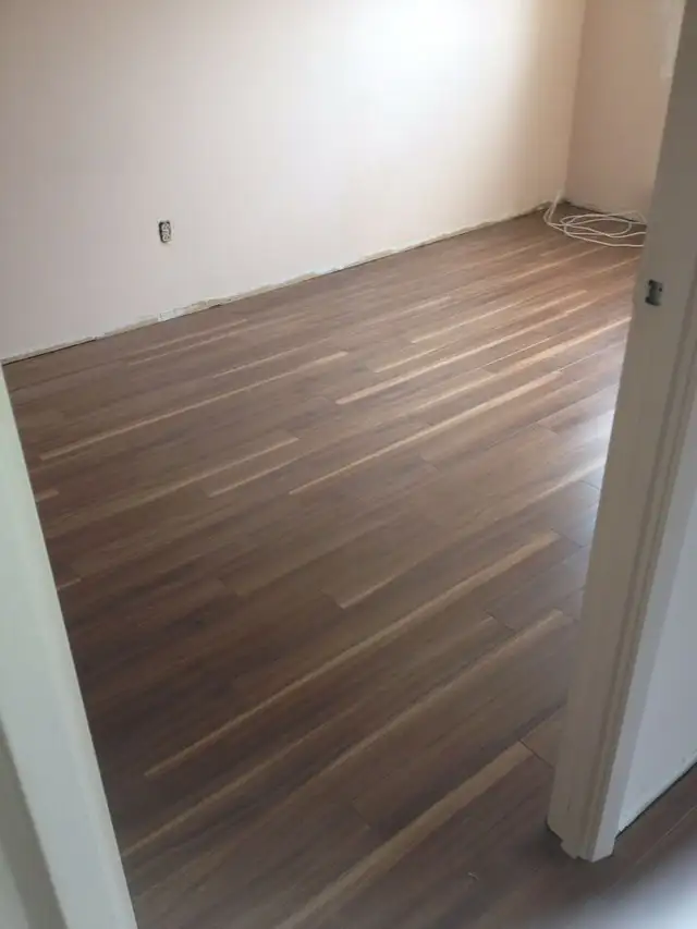 Pose de plancher et RÉNOVATION - Longueuil - 514-820-9219 in Windows, Doors & Trim in Longueuil / South Shore - Image 8