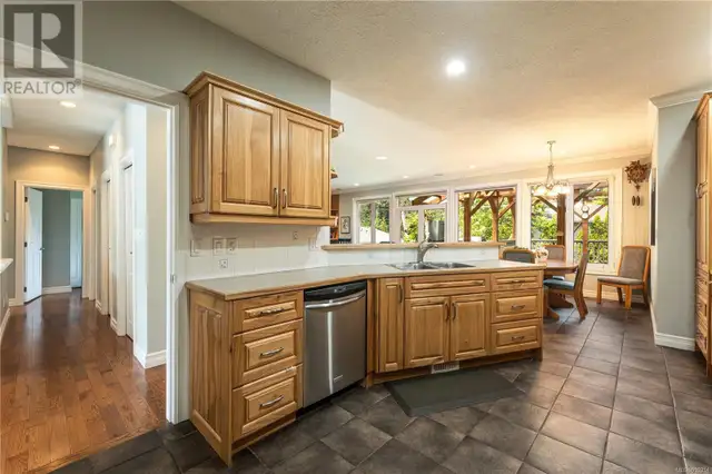 2497 Nuttal Dr Nanoose Bay, British Columbia in Condos for Sale in Parksville / Qualicum Beach - Image 12