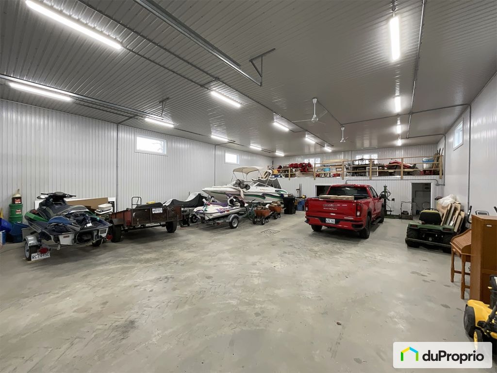 $949,928 - Split Level for sale in St-Hugues — photo 2
