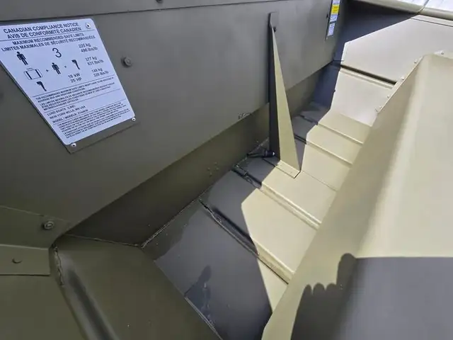 2026 Lund 1448MT Jon Boat in Powerboats & Motorboats in Edmonton - Image 9