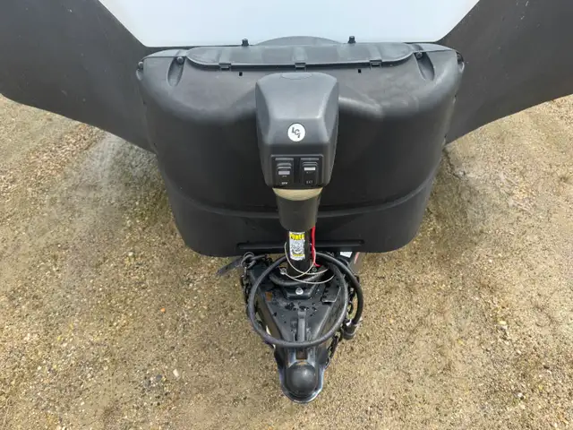 2022 KEYSTONE BULLET 23 RBPR in Travel Trailers & Campers in St. Albert - Image 9