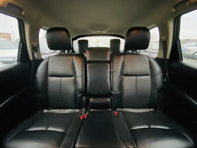 2013 Nissan Pathfinder PLATINUM ,4X4,,CAMERA,BLUETOOTH,ONTARIO V in Cars & Trucks in Mississauga / Peel Region - Image 11