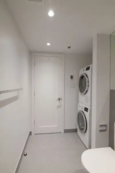 fully renovated one bedroom apartment near McGill - ID 715, View more