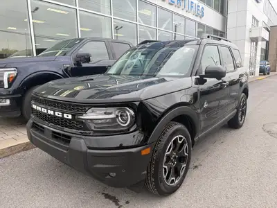 Superbe Bronco offert en version Outerbanks incluant le 1.5 Ecoboost, le 4WD, les sièges et volant c...