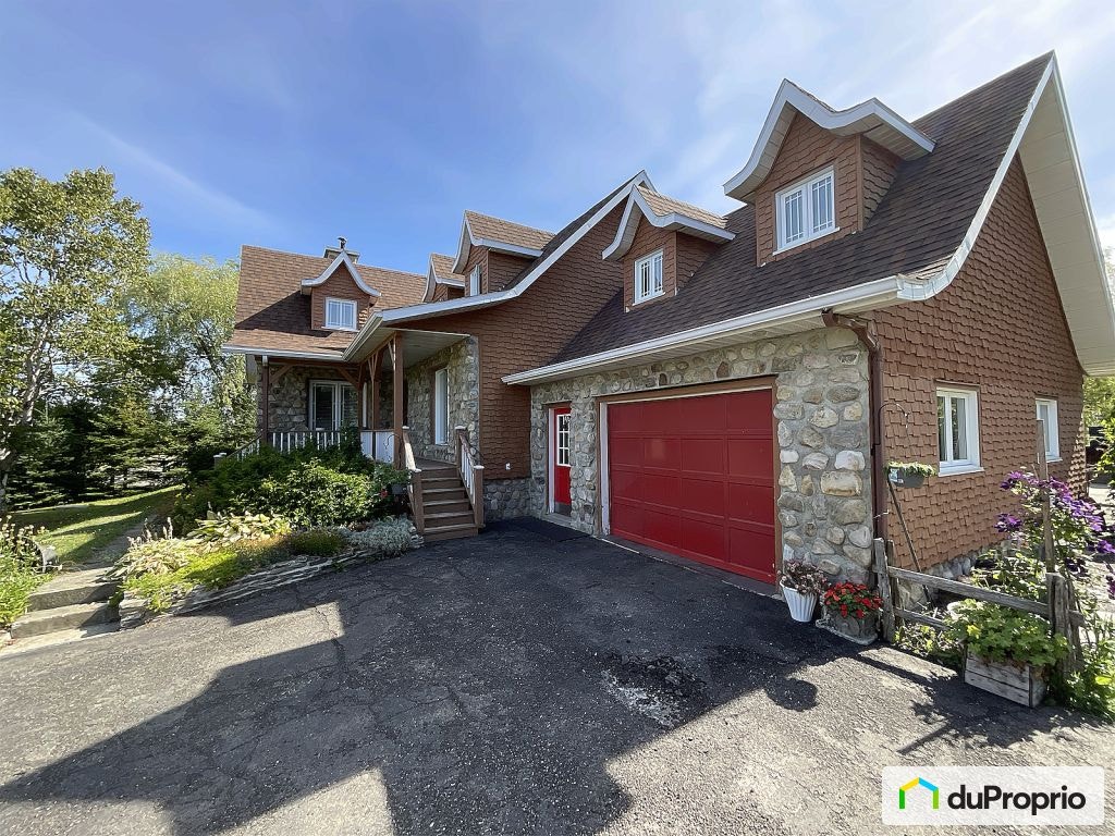 $429,000 - 2 Storey for sale in Matane — photo 2