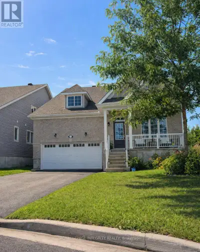 Welcome to a warm, spacious, and thoughtfully designed 5-bedroom home in Kemptville - perfect for la...