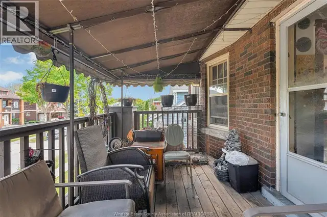 245-247 MCEWAN Windsor, Ontario in Houses for Sale in Windsor Region - Image 34