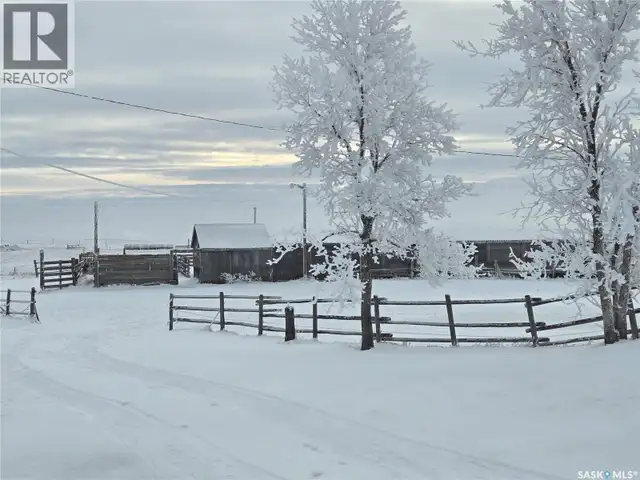 Olson Acreage Excelsior Rm No. 166, Saskatchewan in Houses for Sale in Swift Current - Image 20