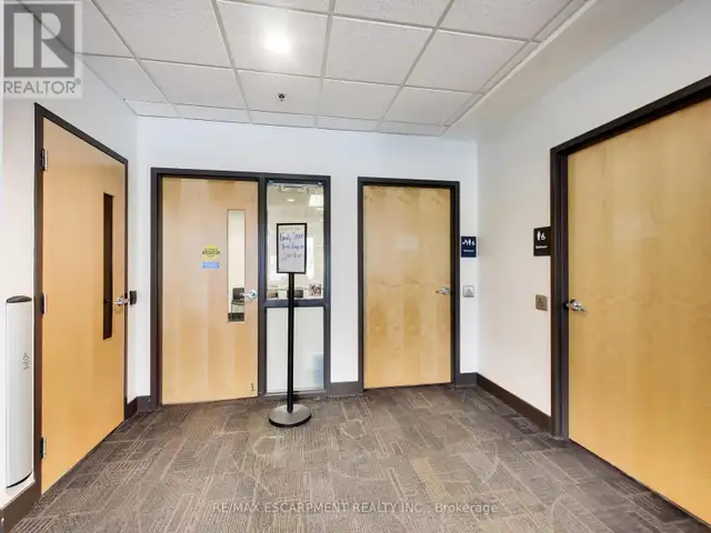 100 - 540 PLAINS ROAD E Burlington (LaSalle), Ontario in Commercial & Office Space for Sale in Oakville / Halton Region - Image 21
