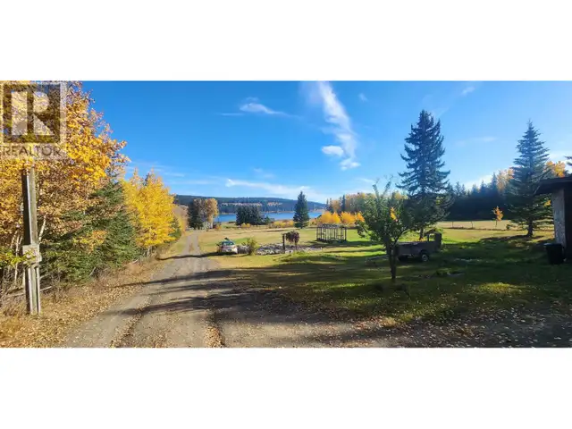 6192 HUNT ROAD 100 Mile House, British Columbia in Houses for Sale in 100 Mile House - Image 3
