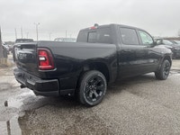 3.92 REAR AXLE RATIO,WHEELS: 20 X 9 ALUMINUM PAINTED CLAD (STD),TIRES: 275/55R20 OWL ALL-SEASON (STD... (image 4)
