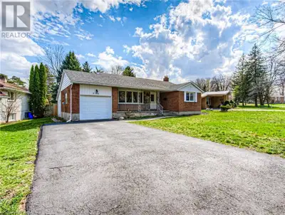 330 DALE Crescent Waterloo, Ontario