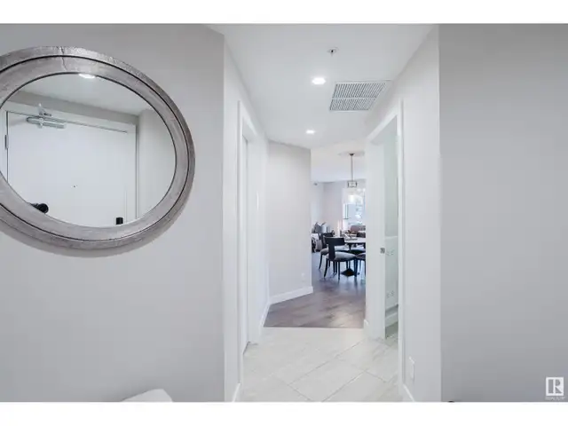 #204 11710 87 AV NW Edmonton, Alberta62863800238337121